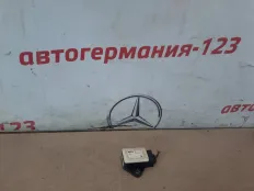 Датчик ускорения Mercedes E250 2010 A0055422618 C207 271.860