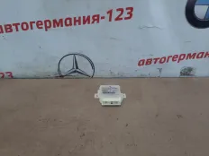 Блок управления парктроником Mercedes GLK300 2010 A2049009201 X204 272.948
