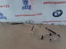 Трубка кондиционера Mercedes C180 2012 A2048302616 W204 271.820