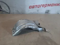 Тепловой экран Mercedes E250 2010 A2710900234 C207 271.860