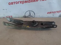Рычаг подвески нижний Mercedes A180 2013 A1773521700 W176 270.910, задний правый