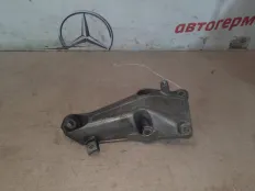 Кронштейн двигателя BMW X1 2011 22116760307 E84 N46B20BD, передний левый