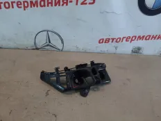 Кронштейн бампера Mercedes GLA180 2015 A1568850165 X156 270.910, задний левый