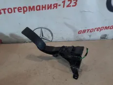 Педаль газа Mercedes GLA180 2015 A2463001804 X156 270.910