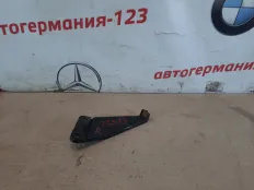 Кронштейн бампера Mercedes GLA180 2015 A1568850814 X156 270.910, задний правый