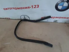 Уплотнитель капота BMW X3 2012 51767210736 F25 N20B20A