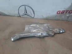 Экран тепловой Mercedes GLA180 2015 A2701421320 X156 270.910