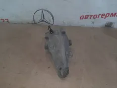 Кронштейн двигателя Mercedes E250 2010 A2712232704 C207 271.860, левый