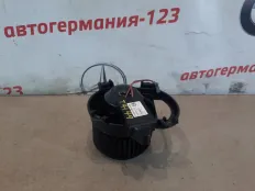 Мотор печки Mercedes A180 2013 A2469064300 W176 270.910
