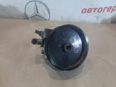 Насос гидроусилителя Mercedes C200 2011 A0064667501 W204 271.860