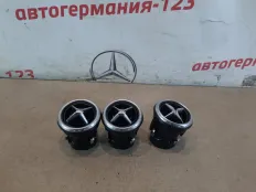 Дефлектор Mercedes GLA180 2015 A15683000549051 X156 270.910