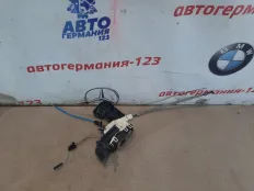 Замок двери Mercedes A180 2013 A1667200235 W176 270.910, передний правый