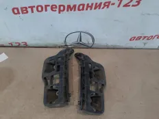 Кронштейн бампера Mercedes GLK300 2010 A2048852365 X204 272.948, задний