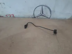 Датчик детонации Mercedes A180 2013 A0071530428 W176 270.910