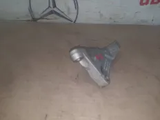 Кронштейн ТНВД BMW 320D 2014 13518599773 F30 N47D20C