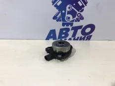 Датчик положения распредвала Mercedes C200 2011 A2711560090 W204 271.860