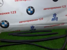 Уплотнитель капота BMW X1 2011 51762990363 E84 N20B20A