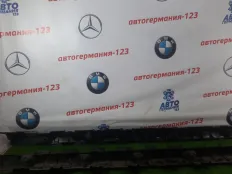 Кронштейн порога Mercedes GLK300 2010 A2046980727 X204 272.948, левый