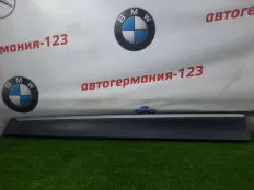 Накладка двери BMW X3 2012 51137220609 F25 N20B20A, передняя левая