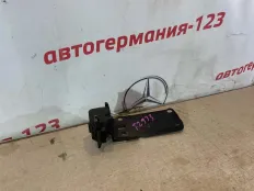 Кронштейн радиатора BMW X1 2011 51647117812 E84 N46B20BD, правый
