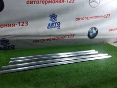 Молдинг стекла Mercedes A180 2013 A1767250082 W176 270.910