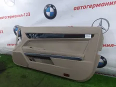 Обшивка дверей Mercedes E250 2010 A20772014708P08 C207 271.860