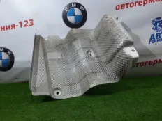 Тепловая защита Mercedes C220 2015 A2056800922 W205 651.921, левая