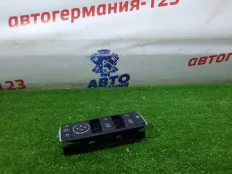 Блок управления стеклоподъемниками Mercedes GLA180 2015 A1669054400 X156 270.910