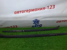 Молдинг лобового стекла BMW 320D 2014 51317258188 F30 N47D20C