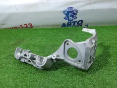 Кронштейн турбины Mercedes C220 2015 A6510940427 W205 651.921