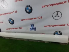 Накладка на порог Mercedes C200 2008 A2046980354 W204 271.950, левая