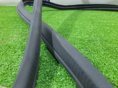 Уплотнитель двери Mercedes GLA180 2015 A1566920176 X156 270.910, задний