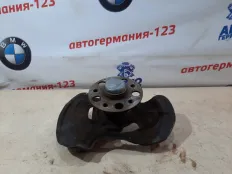 Ступица Mercedes C200 2011 A2043320201 W204, передняя правая