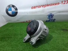 Подушка двигателя Mercedes C220 2015 A2052406617 W205 651.921, левая