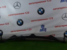 Накладка декоративная Mercedes C220 2015 A2058690007 W205 651.921