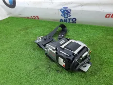 Ремень безопасности Mercedes C220 2015 A20586063009C94 W205 651.921, передний левый