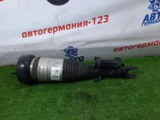 Пневмоамортизатор подвески Mercedes C220 2015 A2053204868 W205 651.921, передний правый