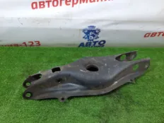 Рычаг Mercedes C200 2008 A2043503506 W204 271.950, задний левый