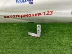 Кронштейн крыла BMW 116 2014 41357284647 F20 N13B16, левый