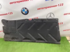 Защита антигравийная Mercedes A180 2018 A2466840200 W176 270.910, правая