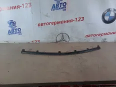 Уплотнение капота Mercedes C200 2011 A2048800297 W204 271.860