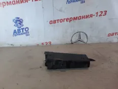 Воздуховод BMW 335i 2014 13717602650 F30 N55B30A-M230, передний левый