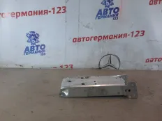 Кронштейн усилителя бампера BMW 335 2012 51117266191 F30 N55B30A-M230, передний левый