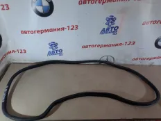 Уплотнение двери Mercedes A180 2018 A1766920076 W176 270.910, переднее