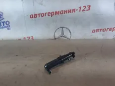Форсунка омывателя фар Mercedes S class 2006 A2218600147 W221, левая