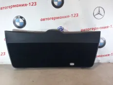 Обшивка двери багажника Mercedes GL450 2006 A1647401970 X164 273.923