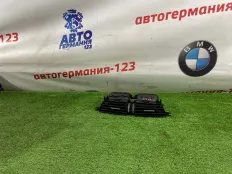Дефлектор воздушный Mercedes C200 2011 A2048308454 W204 271.860
