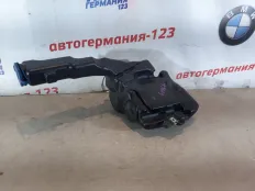 Бачок омывателя Mercedes C200 2011 A2048691320 W204 271.860