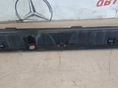 Кронштейн порога BMW X5 2015 51777294377 F15, левый