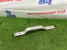 Кронштейн Mercedes C180 2014 A2056107001 W205 274.910